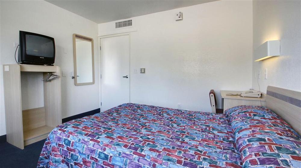 Econo Lodge Midvale Quarto foto